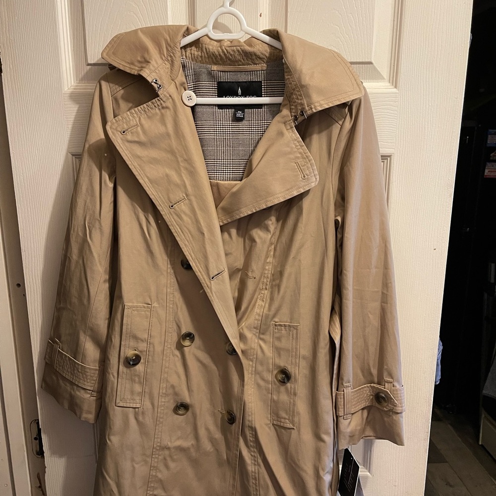 London Fog Trench Coat Women PM